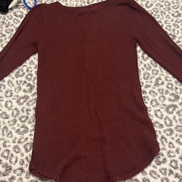 ambercrombie & fitch sweater - Picture 3 of 3